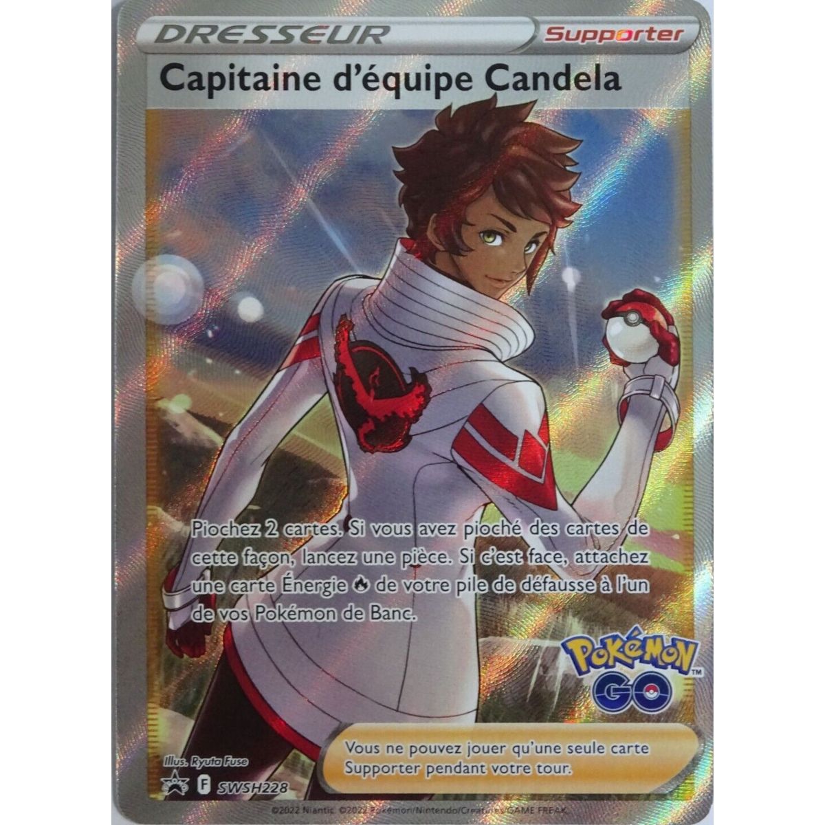 Item Capitaine d'équipe Candela - Full Art Ultra Rare - SWSH228